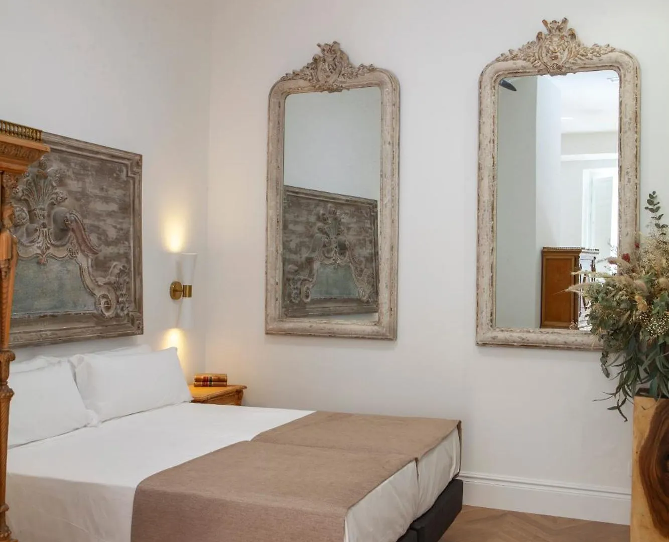 Pries Homes - Center Beach Malaga Spain