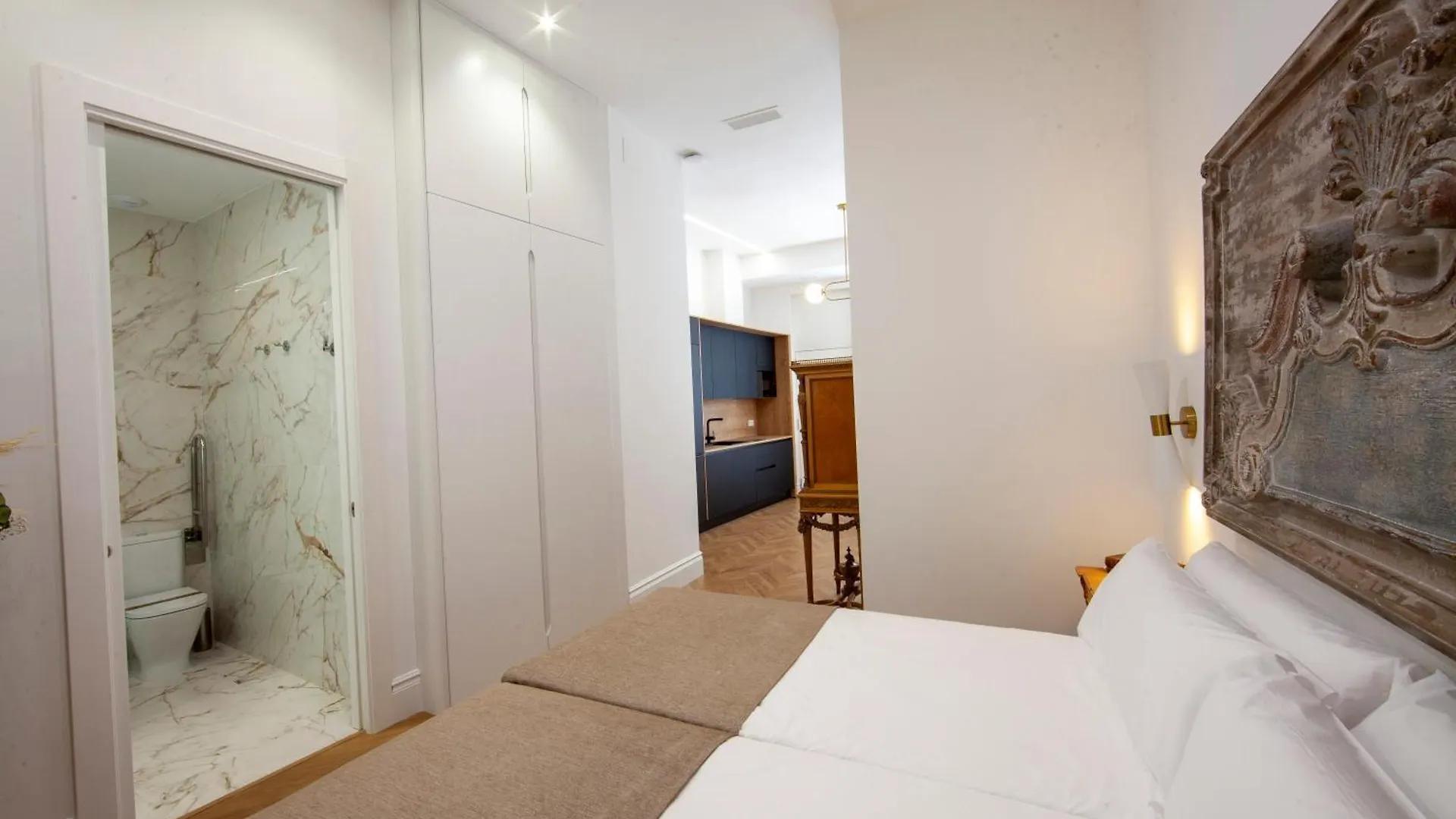 Pries Homes - Center Beach Malaga 0*,